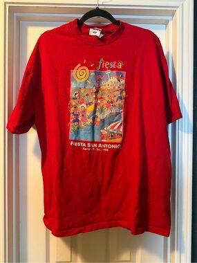 Retro Jerzees Red Logo Tag Crewneck Tee